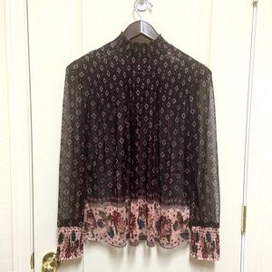 Maurices Feminine Long Sleeve Sheer Rose Floral Top Size Small